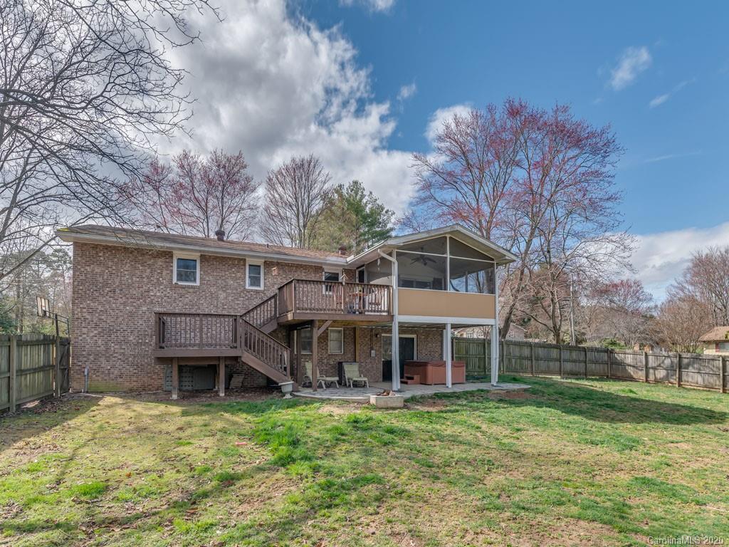 11 Norman Road Fletcher, NC 28732 - Photo 6 of 34