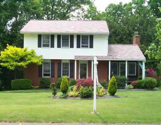 136 Tory Road Coraopolis, PA 15108 - Photo 1 of 1 Gallery Image 1