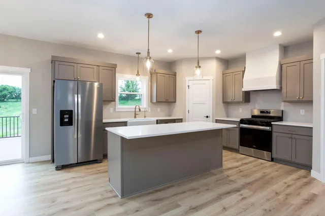 $695,000 | 738 Magoo Road, Hudson, WI 54016