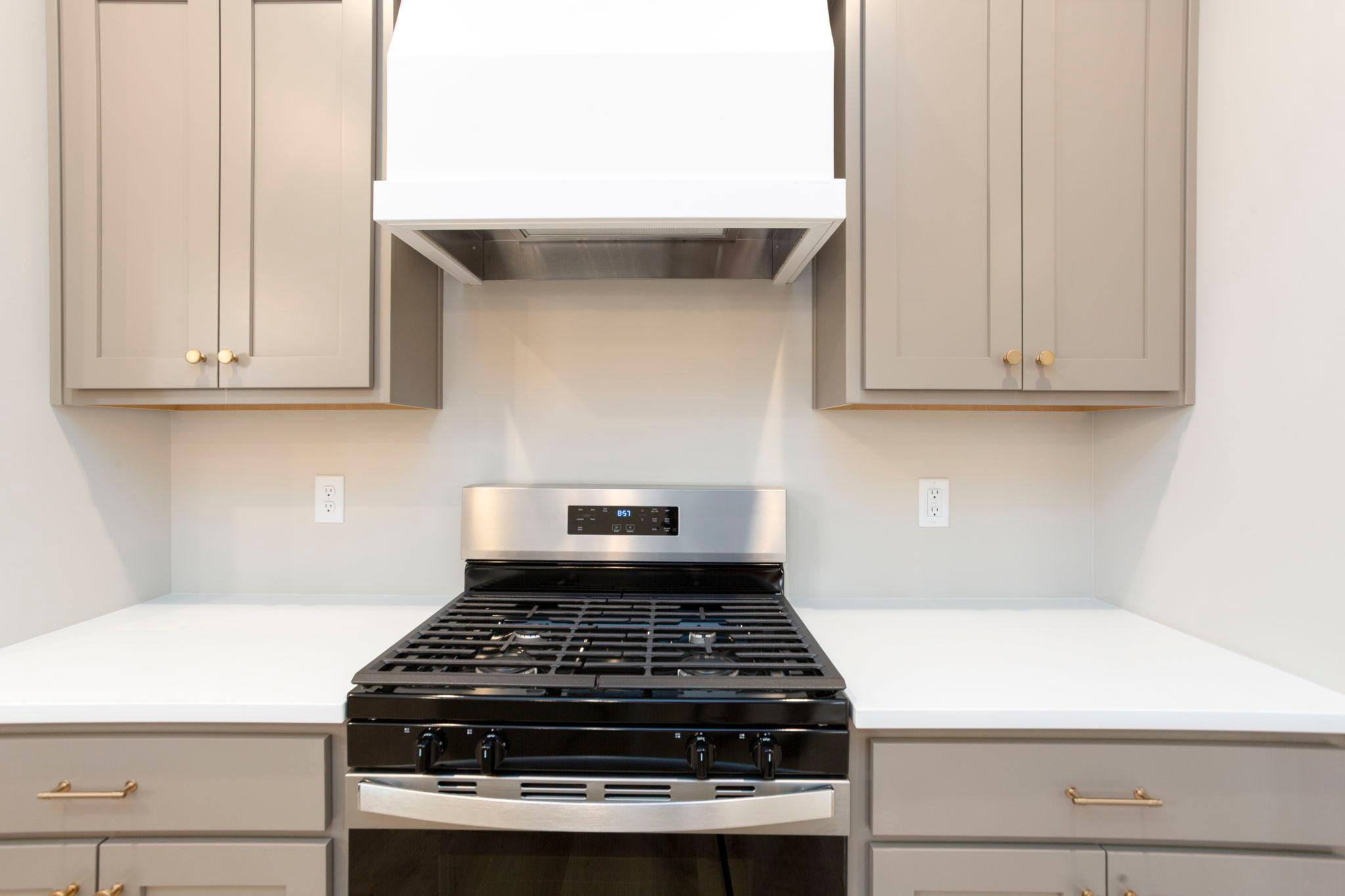 738 Magoo Road Hudson, WI 54016 - Photo 6 of 21