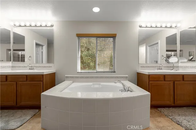 $1,049,999 | 34349 Lamborn Street, Temecula, CA 92592