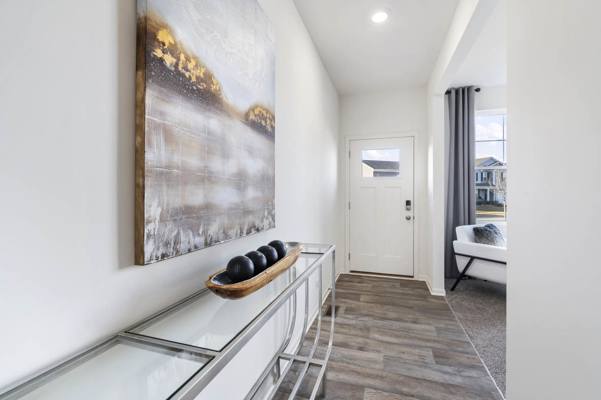 Undisclosed Address Elgin, IL 60124 - Photo 3 of 19