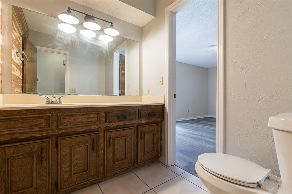 9190 Orbiter Circle Dallas, TX 75243 - Photo 21 of 25