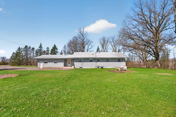 $329,900 | 23736 Contrast Road, Brook Park, MN 55007