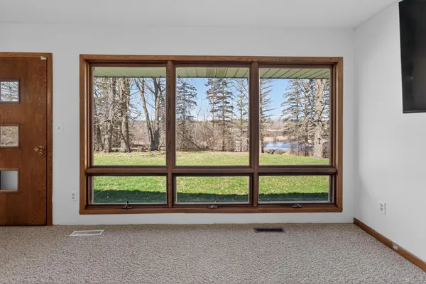 $329,900 | 23736 Contrast Road, Brook Park, MN 55007