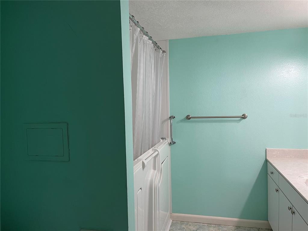 820 Virginia Street, Unit 207 Dunedin, FL 34698 - Photo 5 of 7