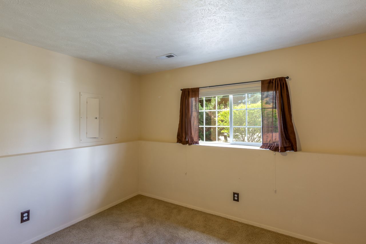 1217 South Century Road Veradale, WA 99037 - Photo 14 of 20