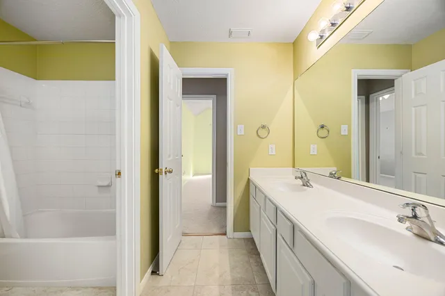 a picture of a cabinet with a floor