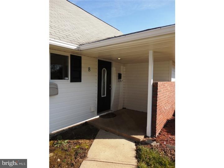 8 Hillside Road Levittown, PA 19056 - Photo 2 of 20 Exterior