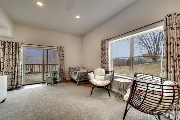 $590,000 | 262 Sams Trail, Waynesville, NC 28786