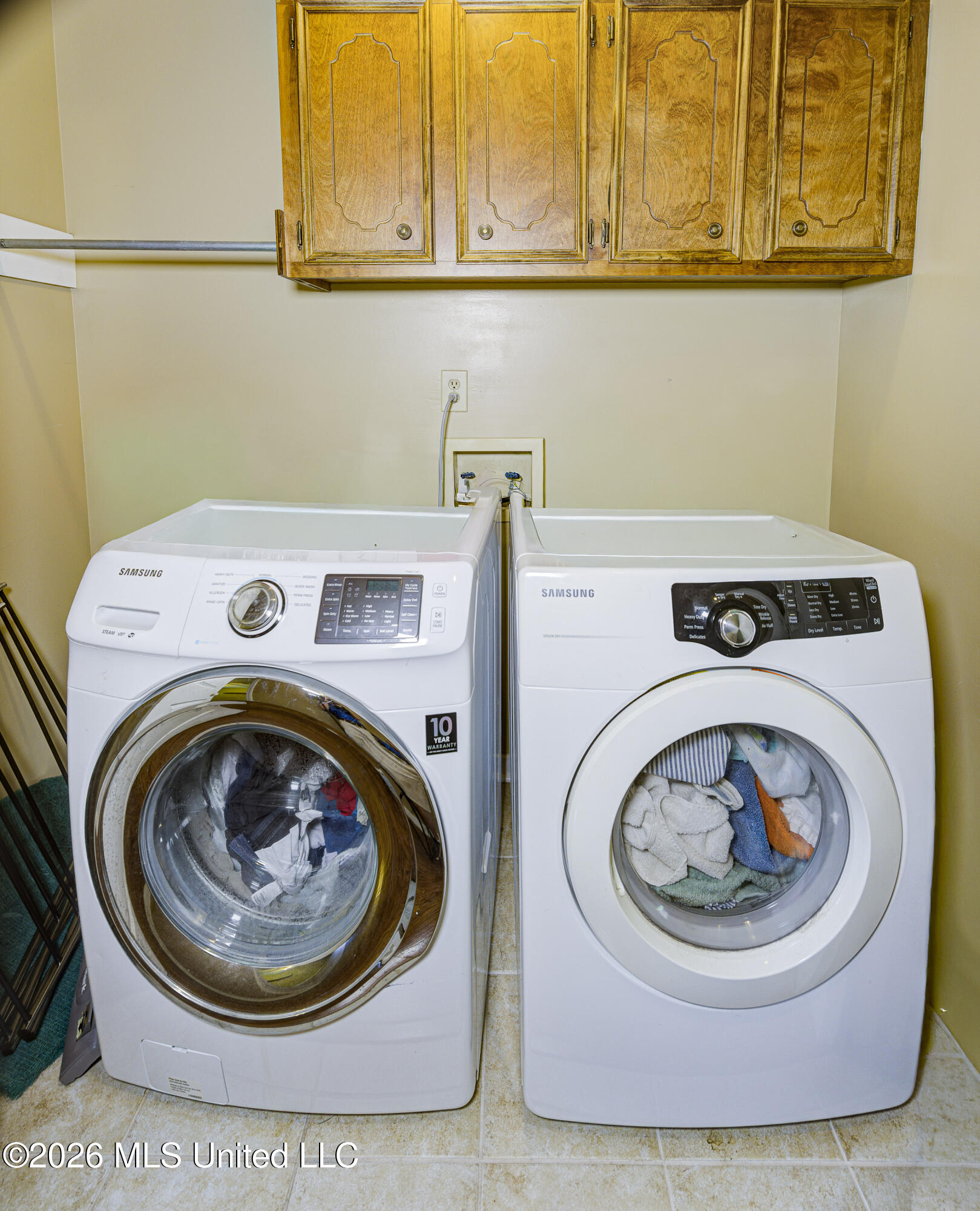 103 Erin Cove Clinton, MS 39056 - Photo 30 of 39 31 Laundry Room