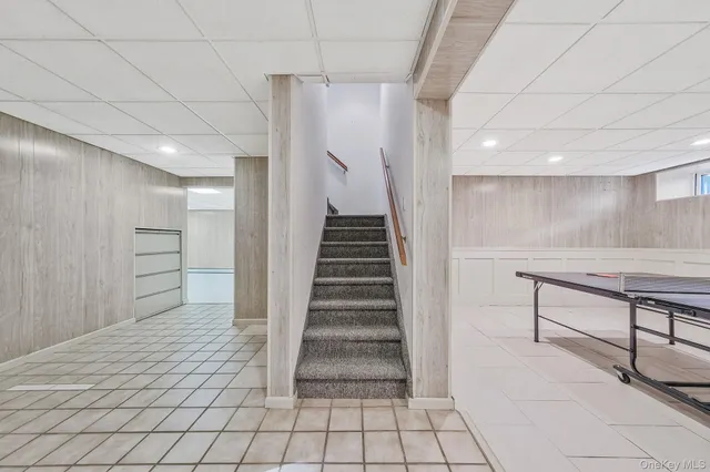 $949,999 | 10 Cori Lane, Bohemia, NY 11716