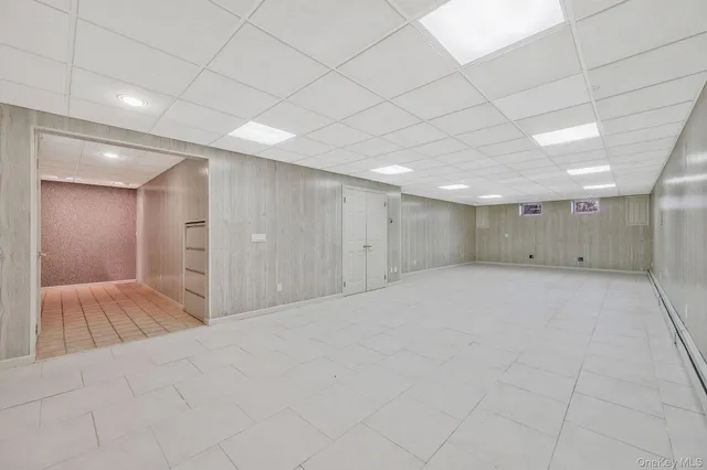 $949,999 | 10 Cori Lane, Bohemia, NY 11716