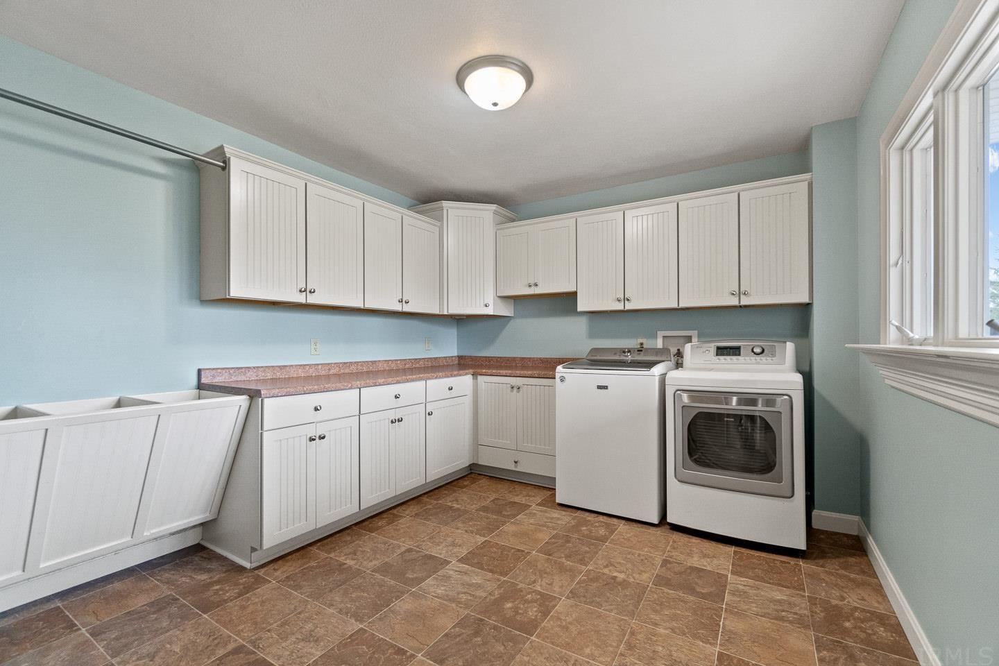 18018 Lochner Road Spencerville, IN 46788 - Photo 14 of 33 Gallery Image 14