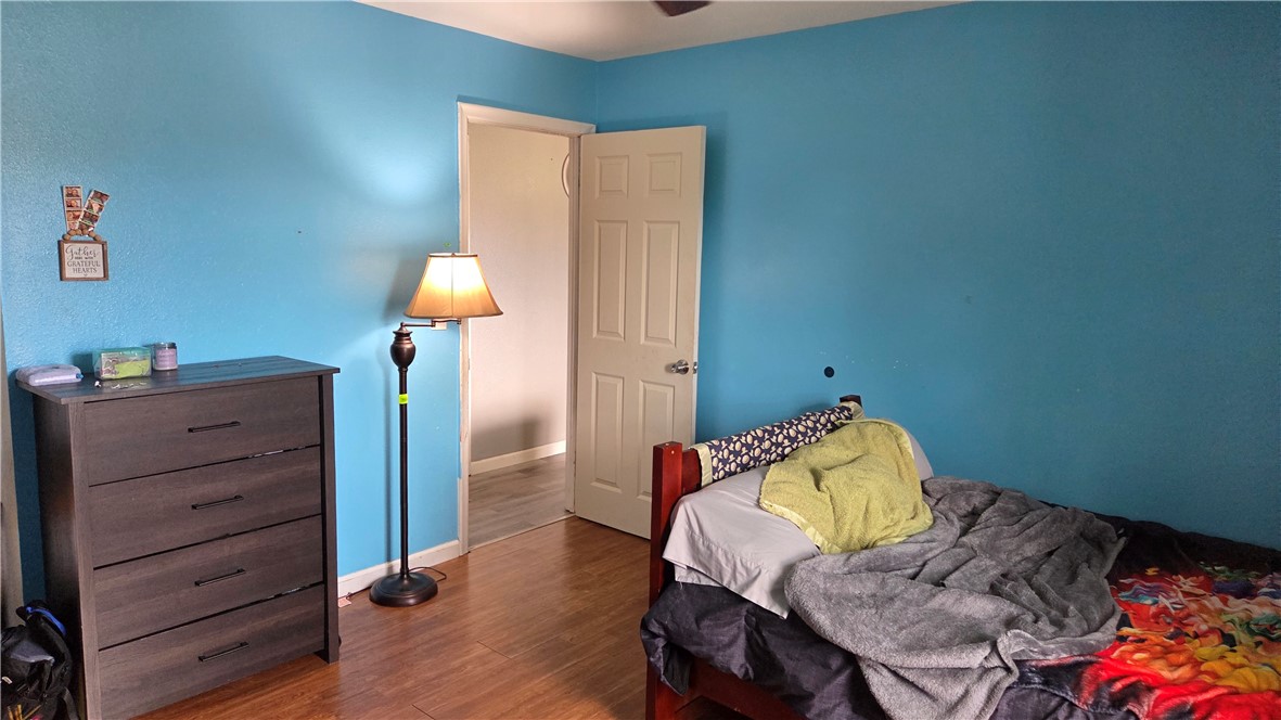655 Chesser Avenue Sebastian, FL 32958 - Photo 11 of 17 a view of a bedroom with a bed