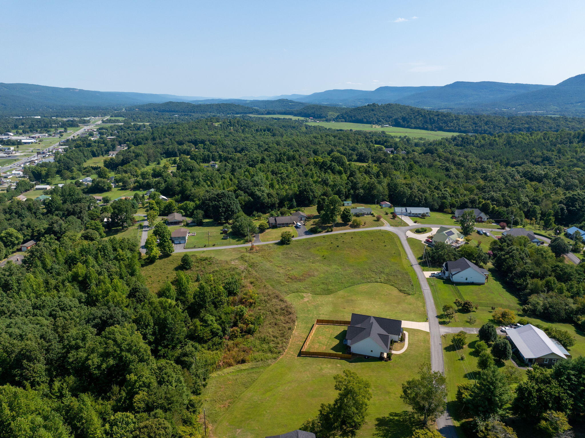 333 Summit Ridge Road Dunlap, TN 37327 - Photo 12 of 68 13-web-or-mls-DJI_20240813112622_0988_D-