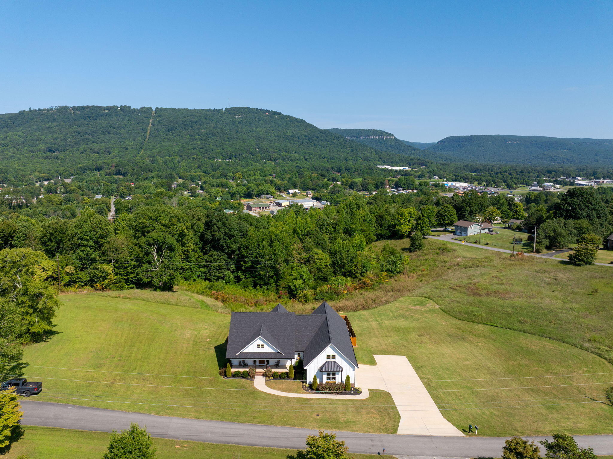333 Summit Ridge Road Dunlap, TN 37327 - Photo 5 of 68 6-web-or-mls-DJI_20240813112215_0981_D-1
