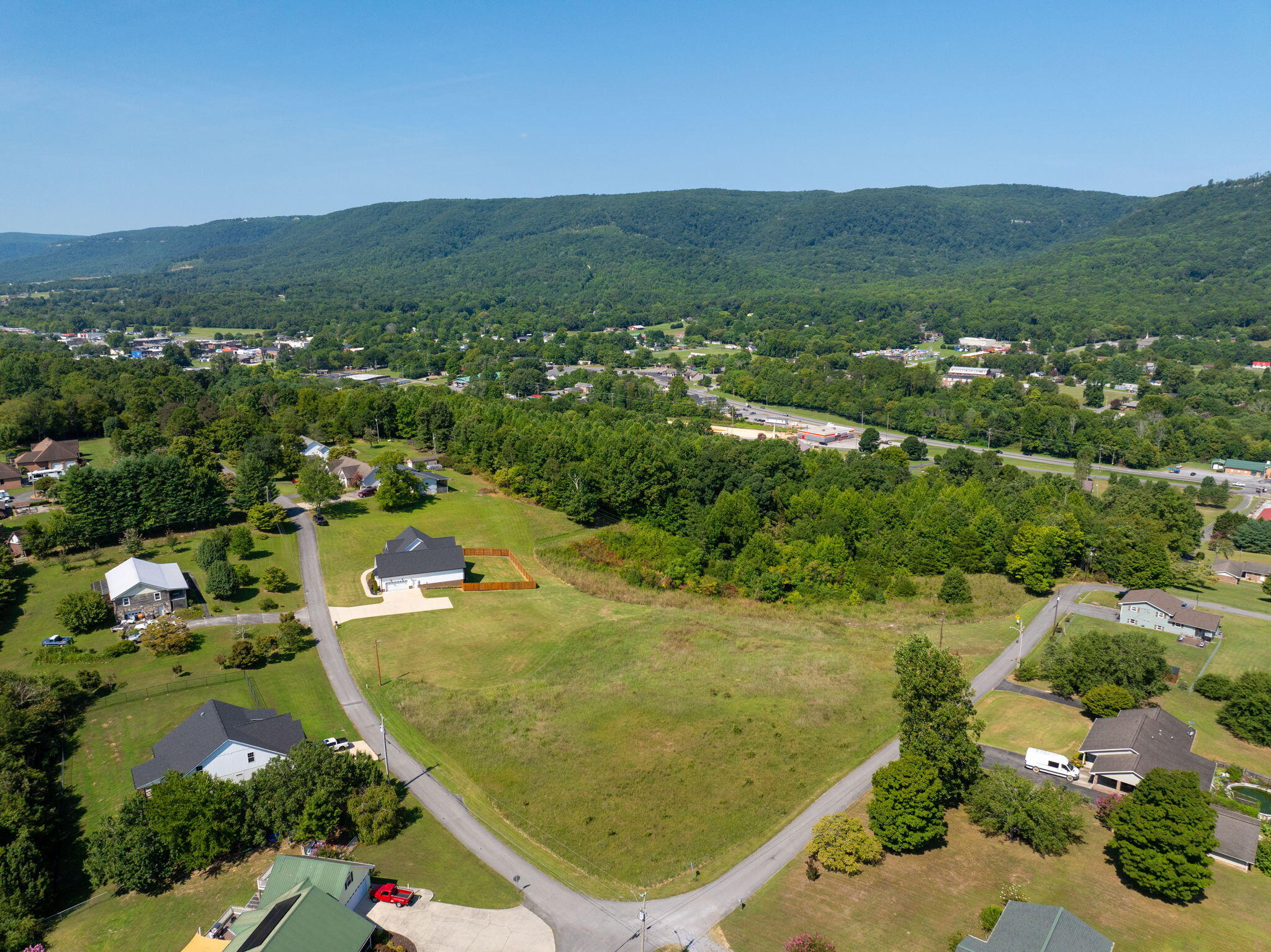 333 Summit Ridge Road Dunlap, TN 37327 - Photo 8 of 68 9-web-or-mls-DJI_20240813112455_0983_D-1