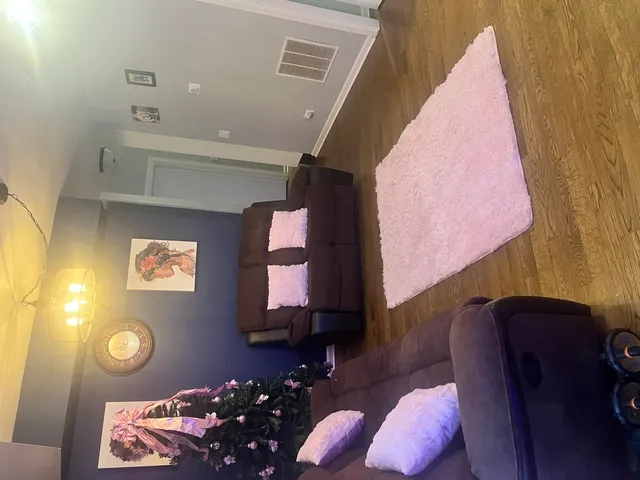 $250,000 | 4750 North Albany Avenue, Unit 2, Chicago, IL 60625