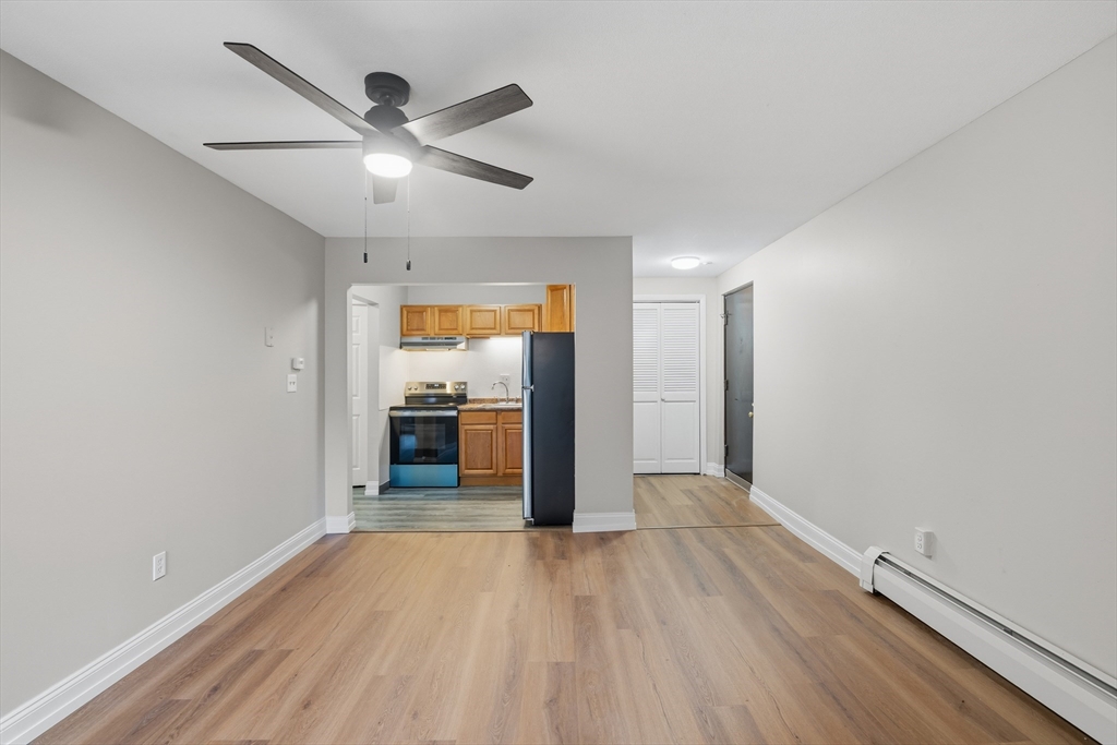 197 High Street, Unit 302 Holyoke, MA 01040 - Photo 5 of 12