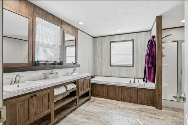 $330,000 | 237 West Steele Drive, Summerville, SC 29483