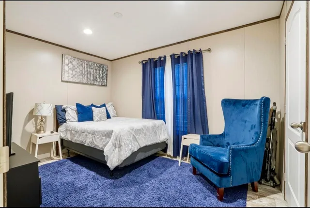 $330,000 | 237 West Steele Drive, Summerville, SC 29483