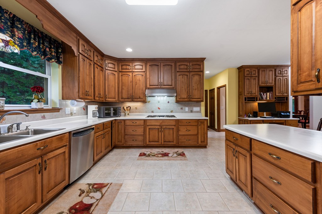 541 Davis Road Blue Ridge, GA 30513 - Photo 23 of 81