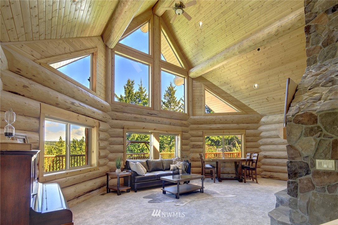 2982 Lambert Road Cle Elum, WA 98922 - Photo 2 of 25 Gallery Image 2