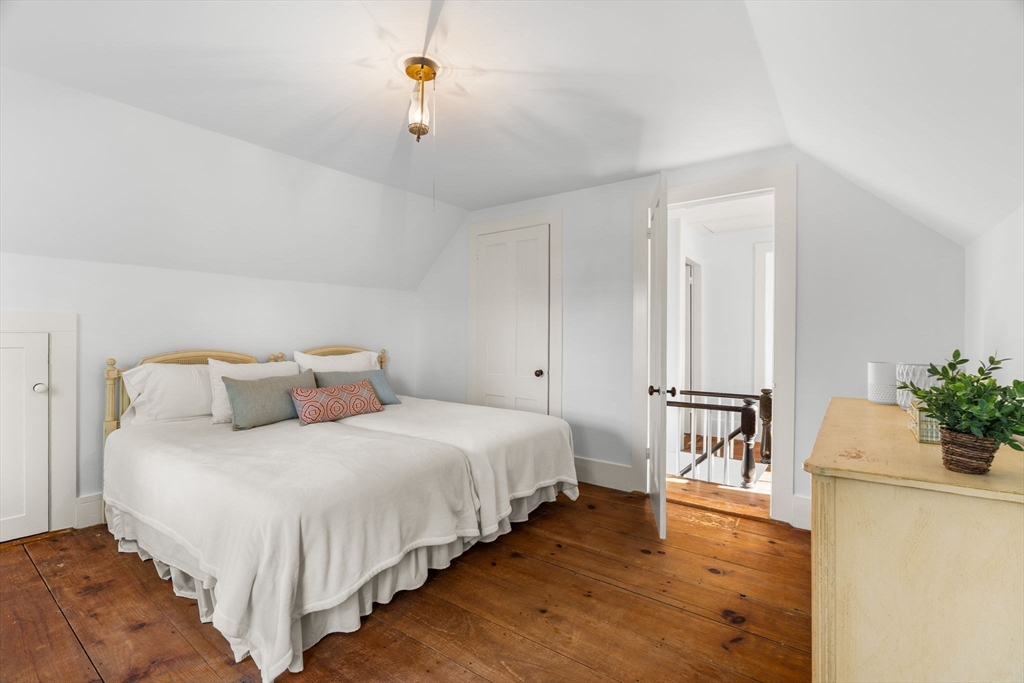 486 Main Street Amesbury, MA 01913 - Photo 32 of 42