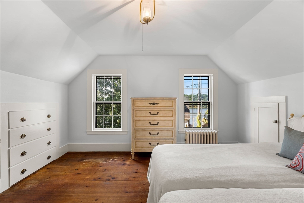 486 Main Street Amesbury, MA 01913 - Photo 34 of 42