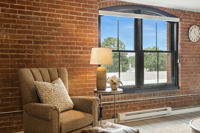 $364,000 | 55 Sterling Street, Unit 314, Clinton, MA 01510