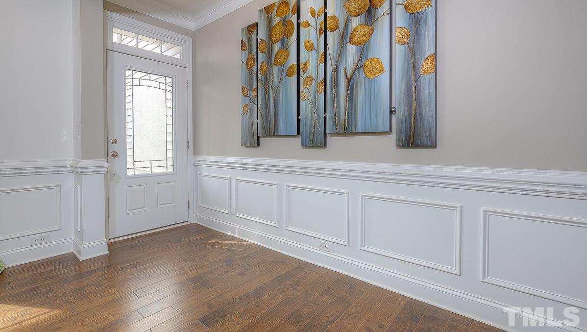 5207 Snowbell Court Raleigh, NC 27616 - Photo 2 of 23 Gallery Image 2