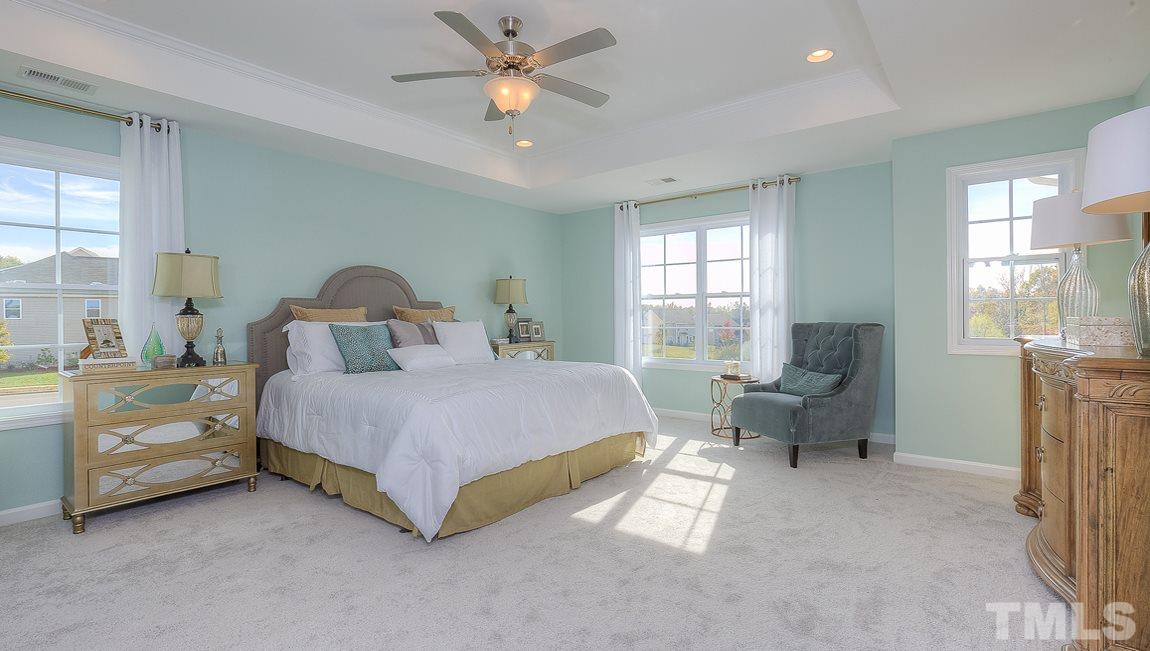 5207 Snowbell Court Raleigh, NC 27616 - Photo 19 of 23 Gallery Image 19