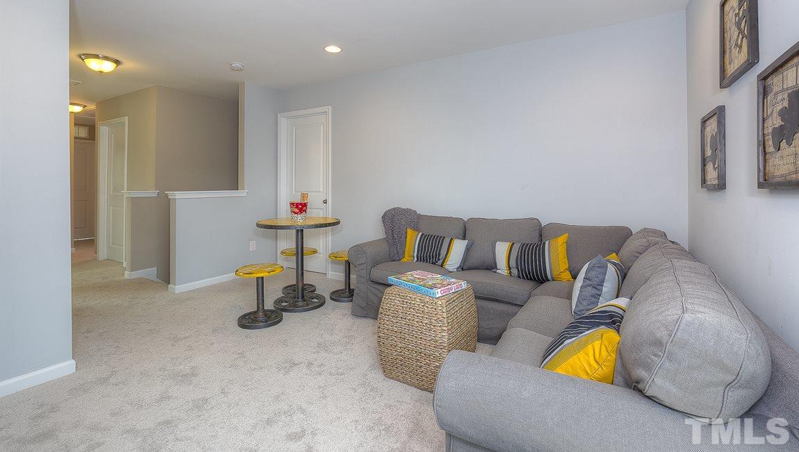 5207 Snowbell Court Raleigh, NC 27616 - Photo 10 of 23 Gallery Image 10