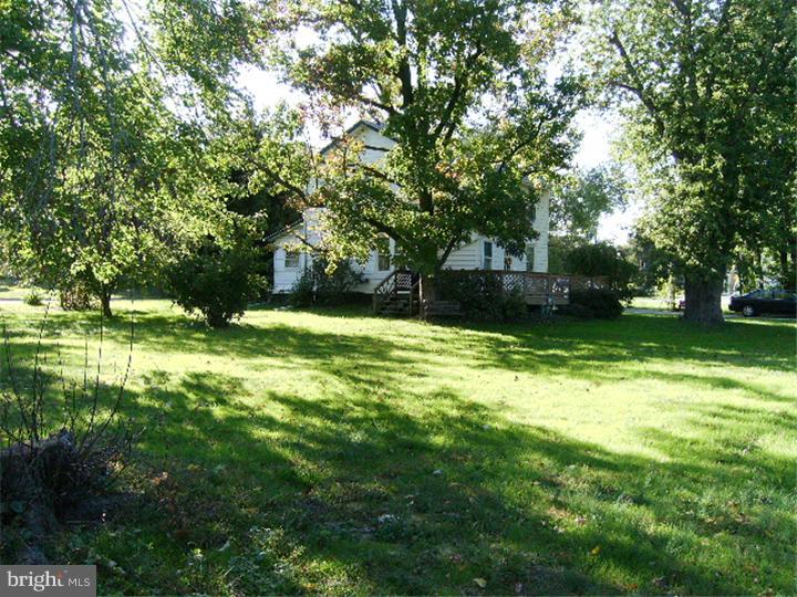 1424 Zebley Road Garnet Valley, PA 19060 - Photo 3 of 16 Back Yard
