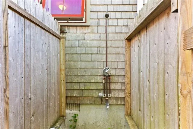 $1,695,000 | 5 Park Road, Falmouth, MA 02543