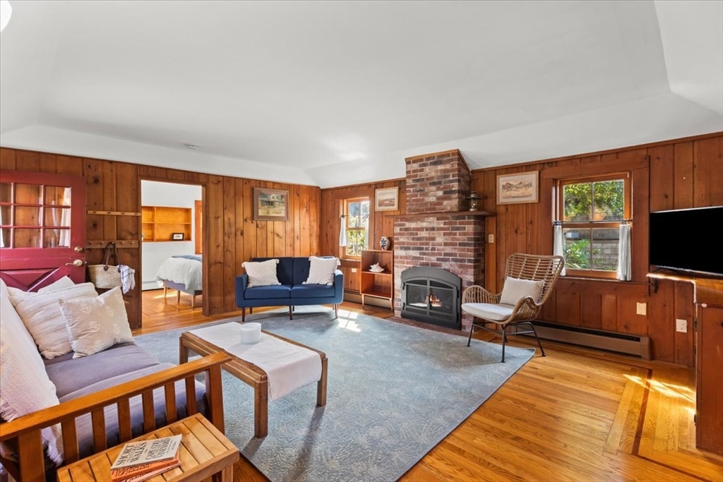 5 Park Road Falmouth, MA 02543 - Photo 5 of 41