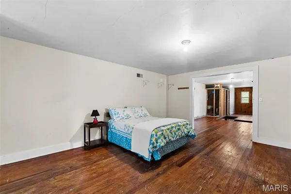 $125,000 | 302 East Walsh Avenue, Montgomery City, MO 63361