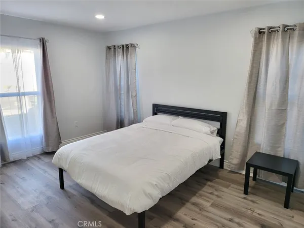 $4,150 | 510 Short Street, Unit B, Inglewood, CA 90302