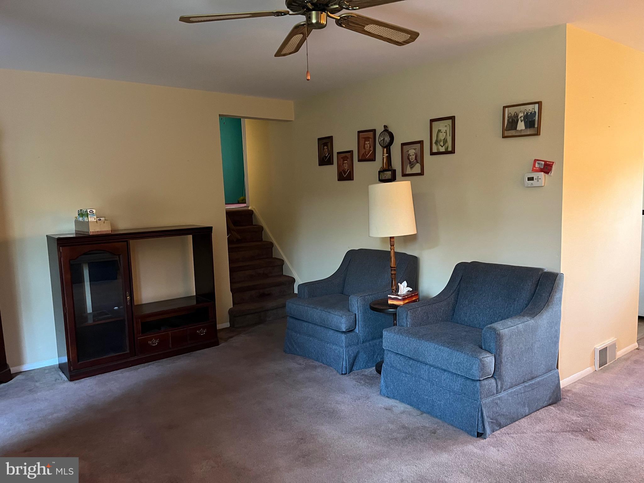 716 Davisville Road Warminster, PA 18974 - Photo 2 of 18 Gallery Image 2