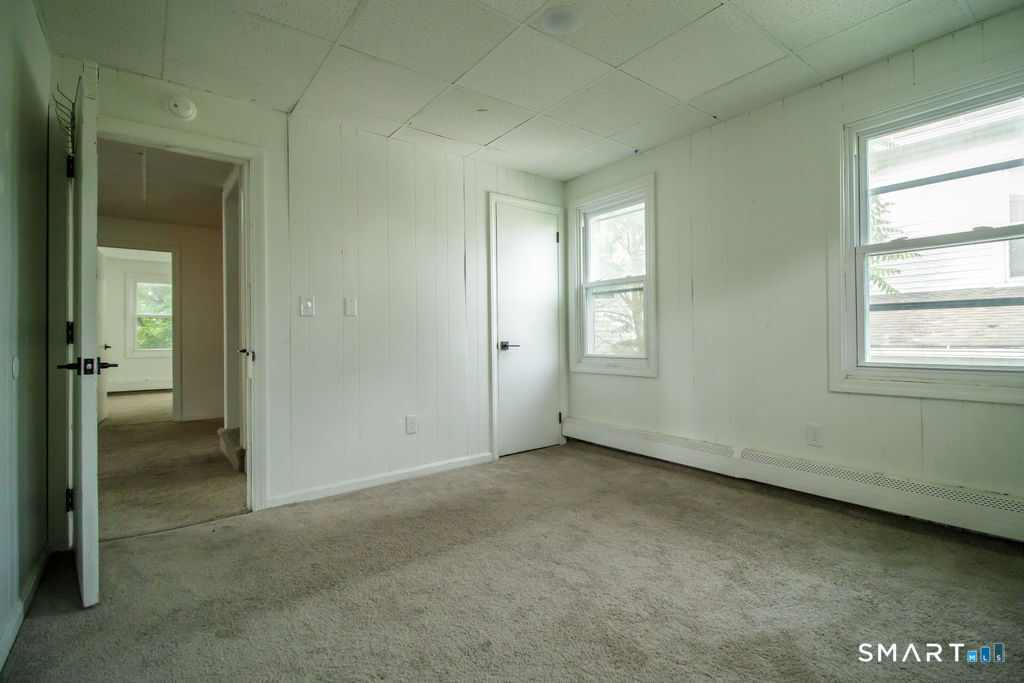 36 High Street Bristol, CT 06010 - Photo 14 of 16