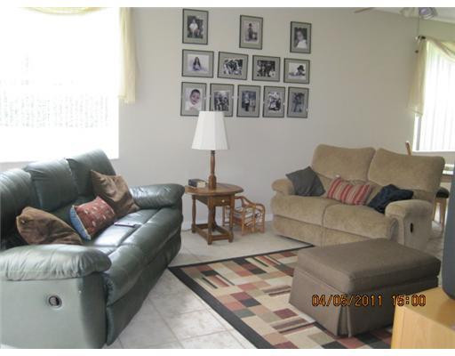 Undisclosed Address Fort Lauderdale, FL 33327 - Photo 4 of 8 Den/Family/Great Room