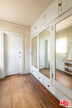 $3,750,000 | 5231 Franklin Avenue, Los Angeles, CA 90027