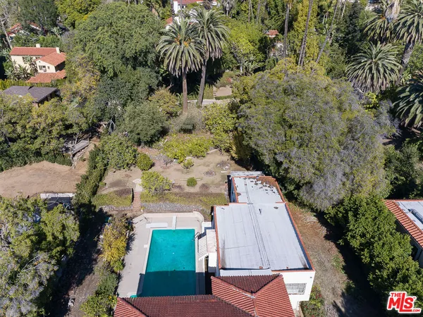 $3,750,000 | 5231 Franklin Avenue, Los Angeles, CA 90027