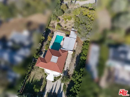 $3,750,000 | 5231 Franklin Avenue, Los Angeles, CA 90027