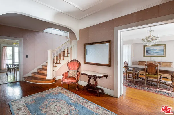 $3,750,000 | 5231 Franklin Avenue, Los Angeles, CA 90027