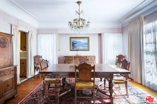 $3,750,000 | 5231 Franklin Avenue, Los Angeles, CA 90027