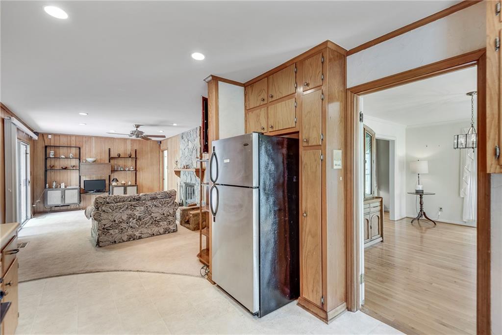 2310 Briarcliff Road Northeast Atlanta, GA 30324 - Photo 13 of 51