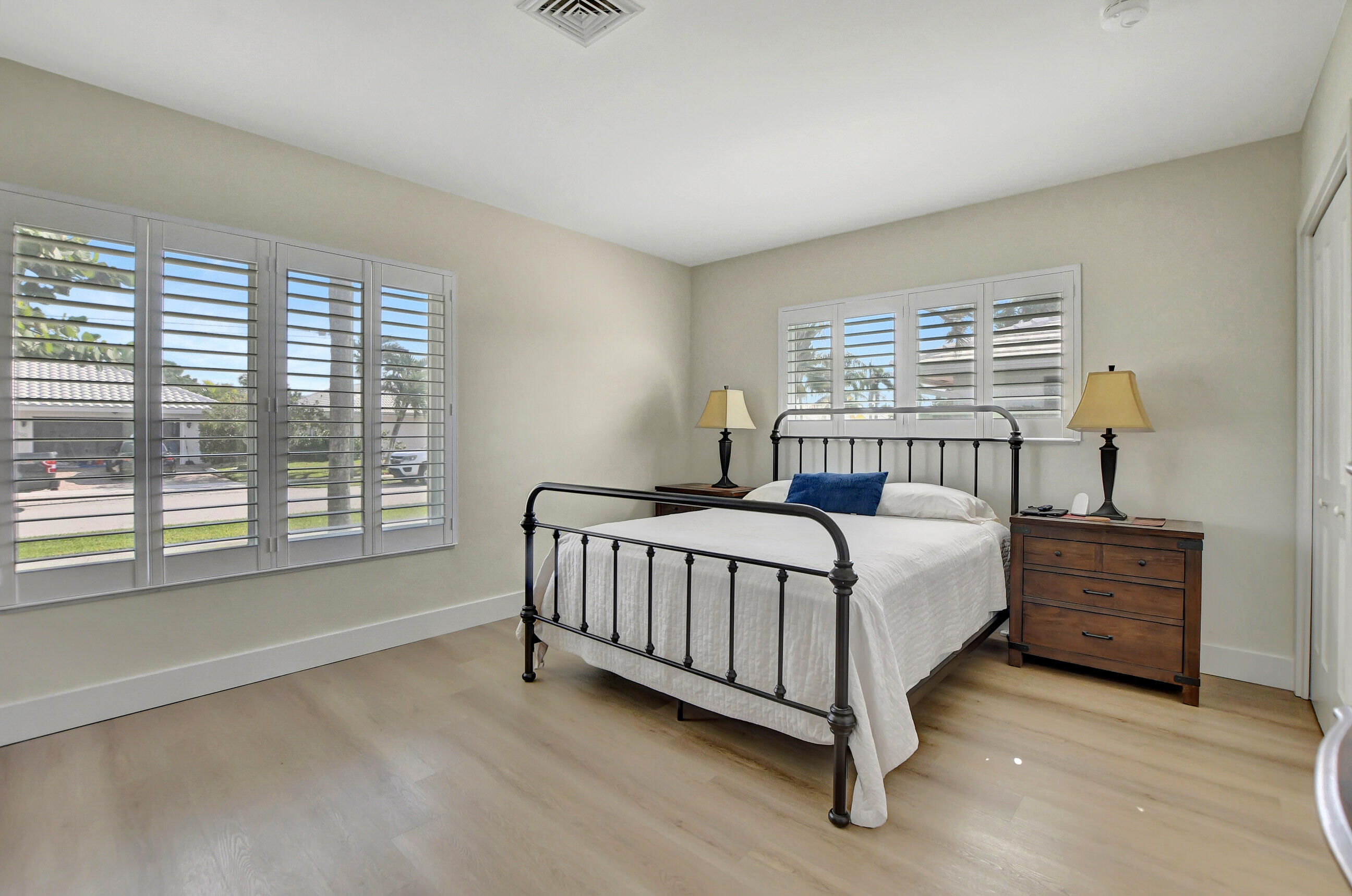 1301 Tamarind Way Boca Raton, FL 33486 - Photo 28 of 37 42_dsc_0121