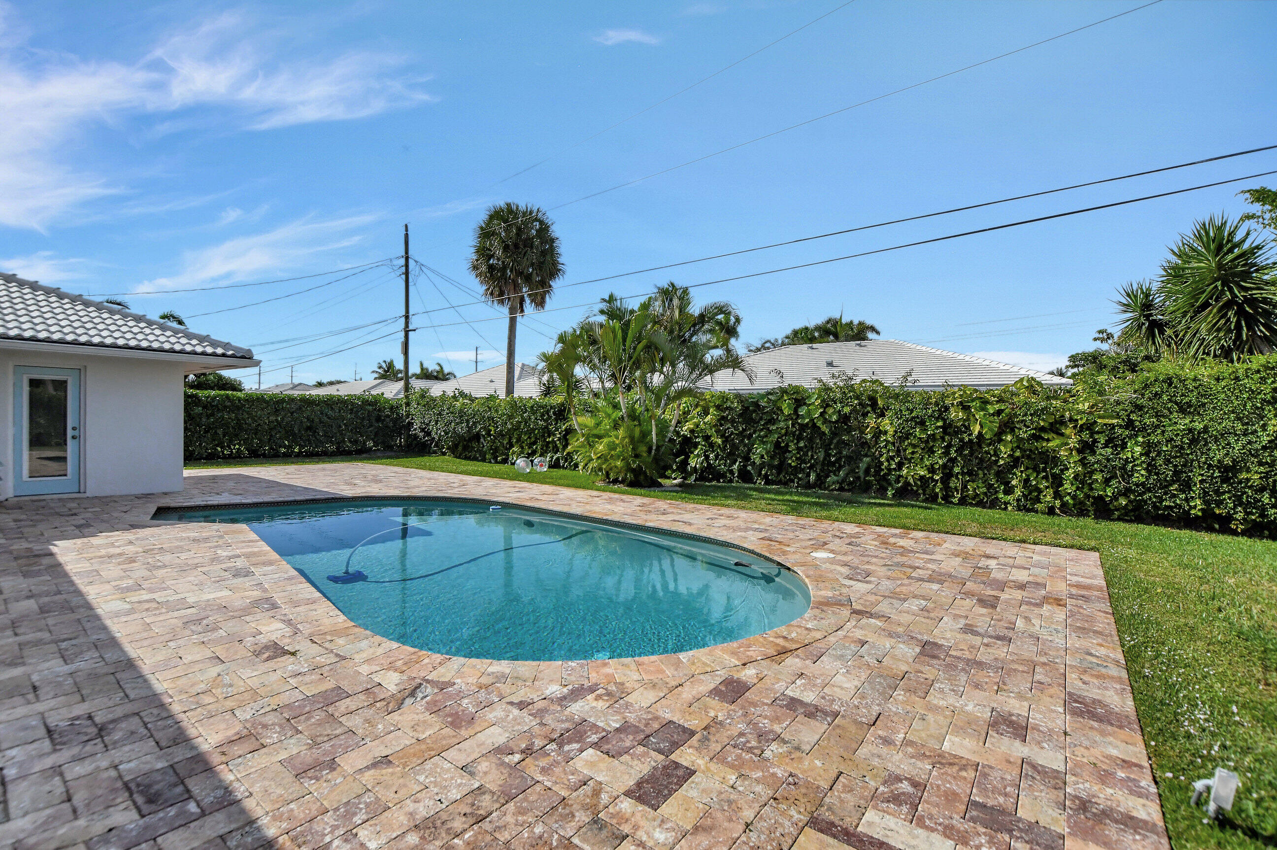 1301 Tamarind Way Boca Raton, FL 33486 - Photo 33 of 37 47_dsc_0146
